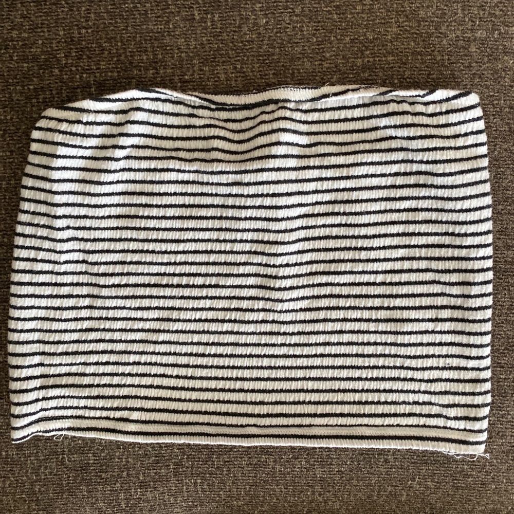 American Eagle crop top